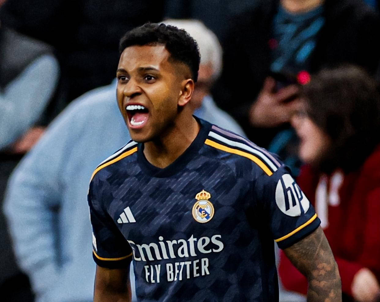 这样的潜质, 之间的竞争 这样的潜质, 之间的竞争