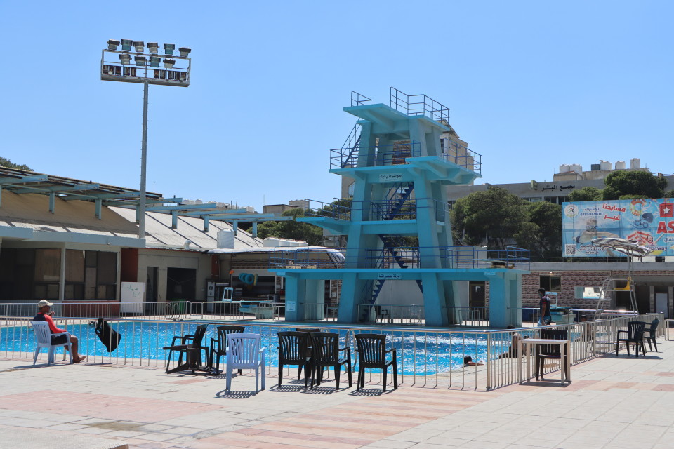 tLzY, 尔比德市哈, com